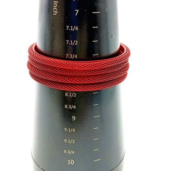 Bold Stackable Bracelet Lot, Red Mesh Skinny Bangles to Wear and Share, Vintage - Picture 4 of 4